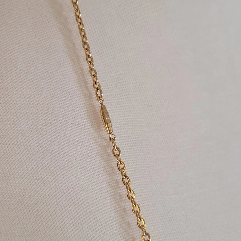 Vintage White Carved‎ Glass Bead and Gold Chain Necklace